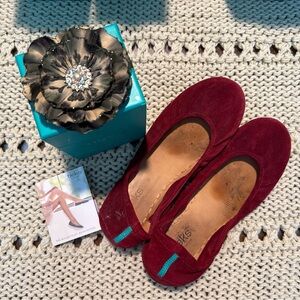 Tieks Women’s Suede Flats in Rouge